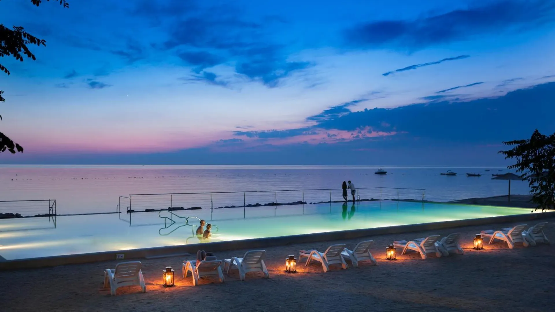 Aminess Planet Camping Maravea Resort - Pitches Novigrad  Campsite